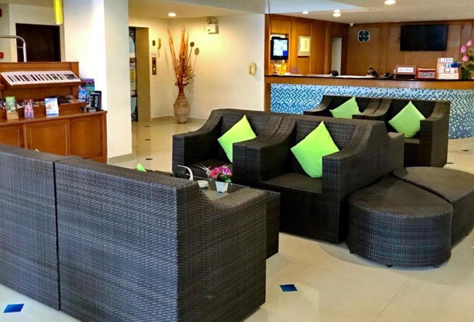 Soi2Inn Pattaya Eksteriør billede